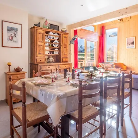 Chalet Family With Balcony In