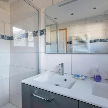 木屋 Family With Balcony In 霞慕尼